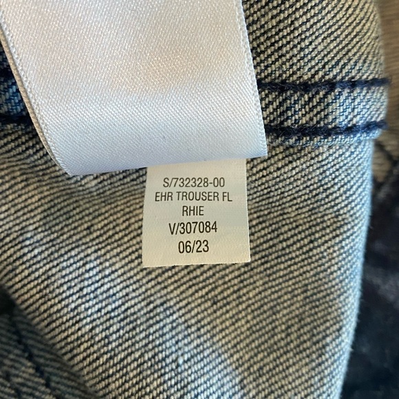 Old Navy Extra High-Waisted Trouser Wide-Leg Jeans Denim Wash Size 24 - Picture 5 of 8